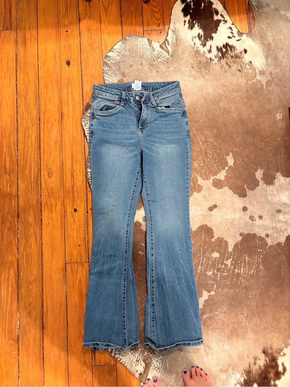 Time and Tru women’s jeans